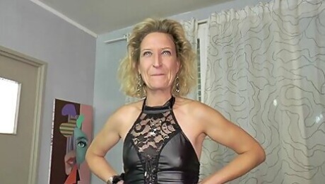 Hardcore Casting For A Slutty Mature Woman