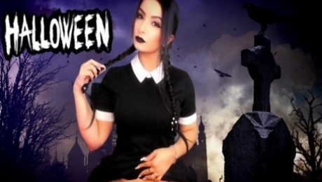 Halloween - WEDNESDAY ADDAMS DRIVING YOU CRAZY TEASING - SEX MACHINE