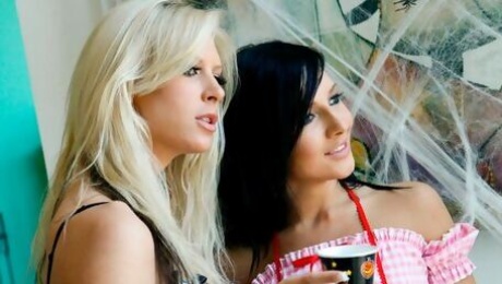 Ashli and Brooke's blowjob xxx